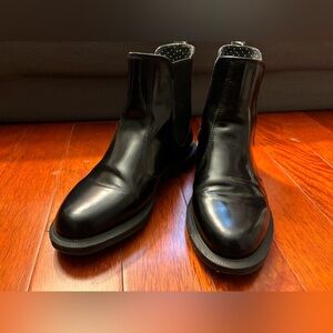 Dr. Martin Chelsea Flora boots